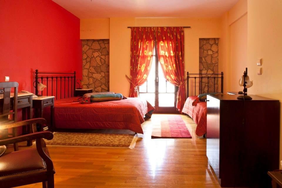 roomImage