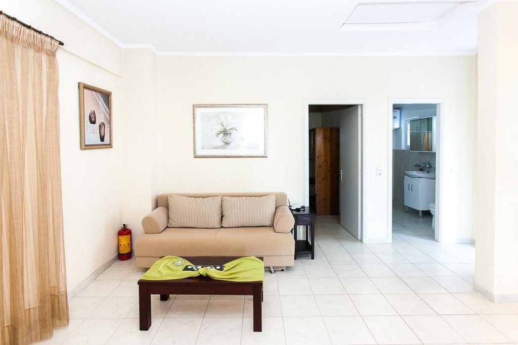 roomImage