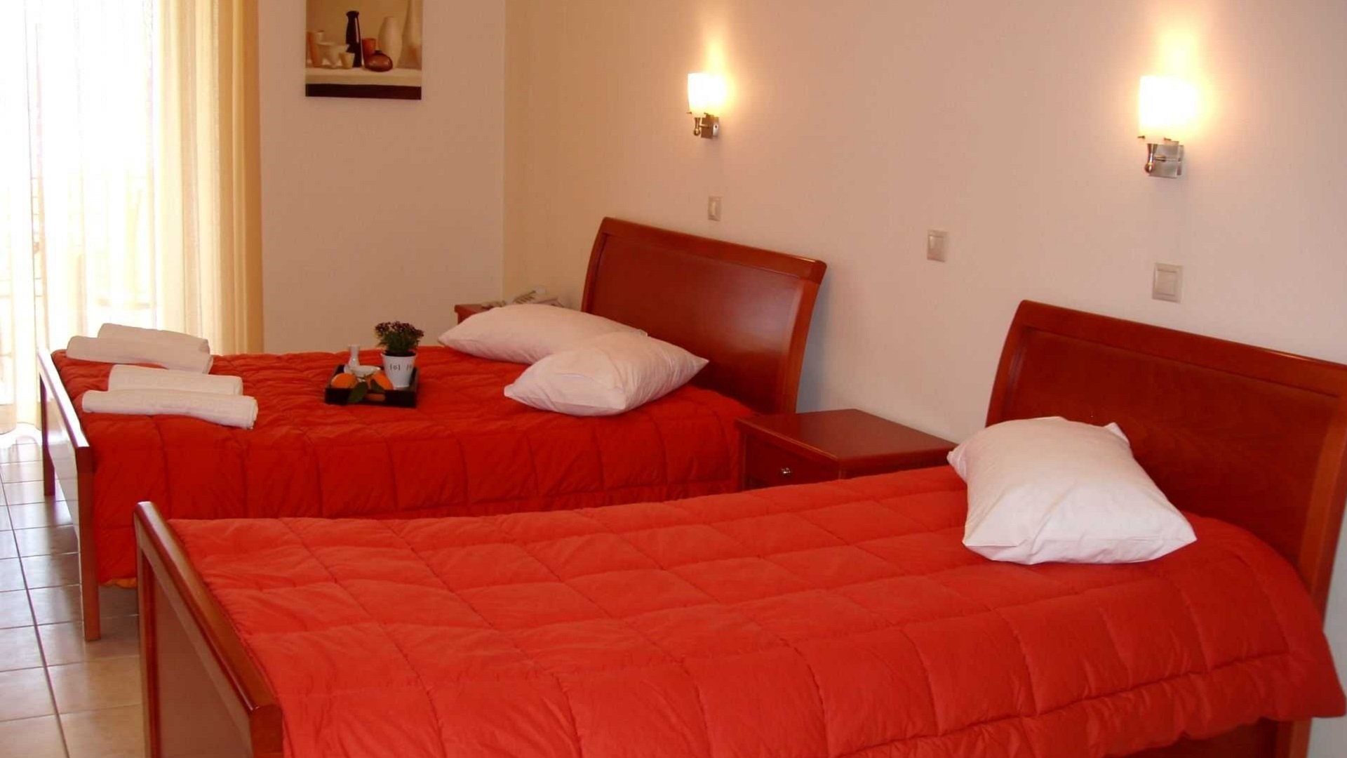 roomImage