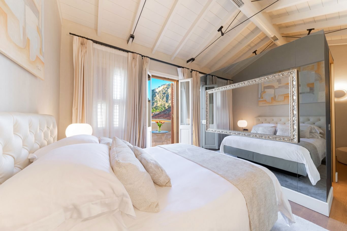 roomImage