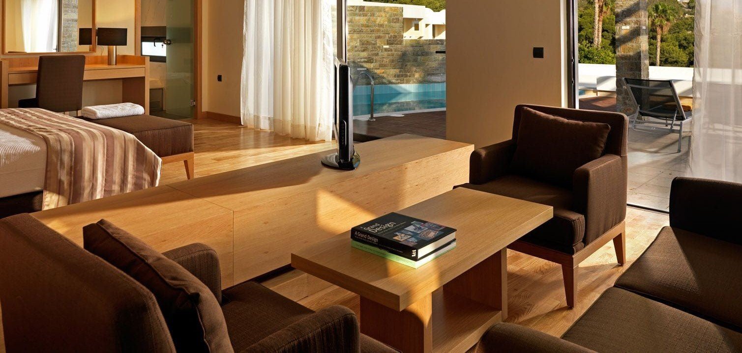 roomImage