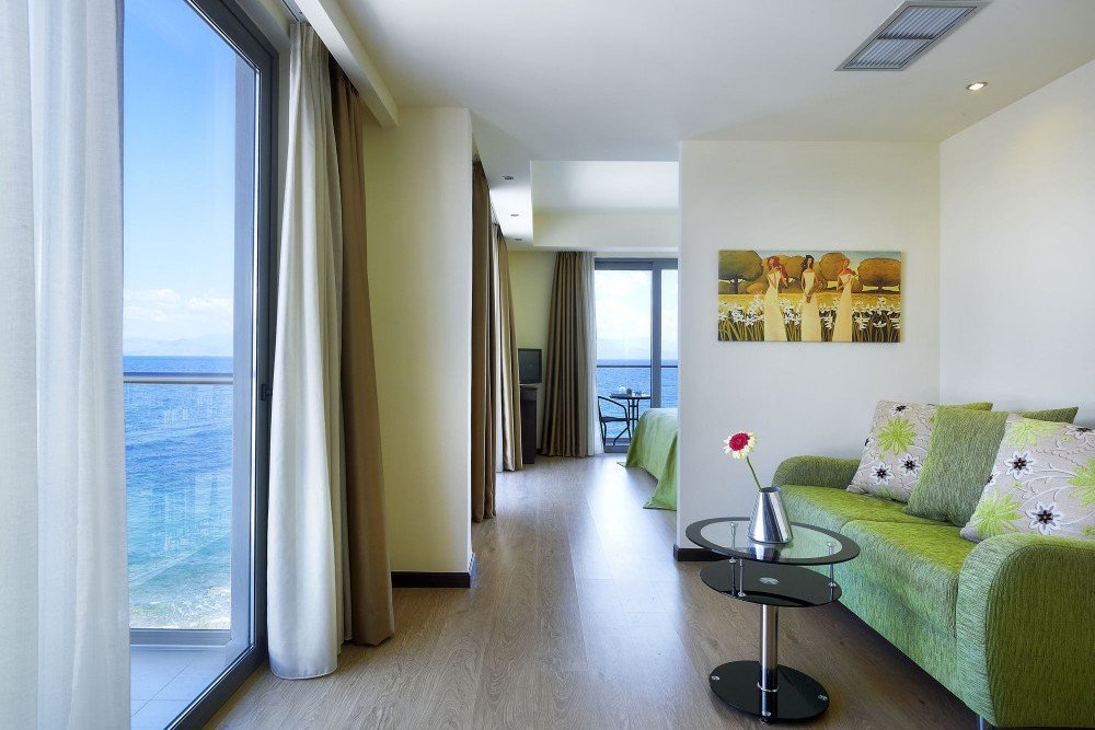 roomImage