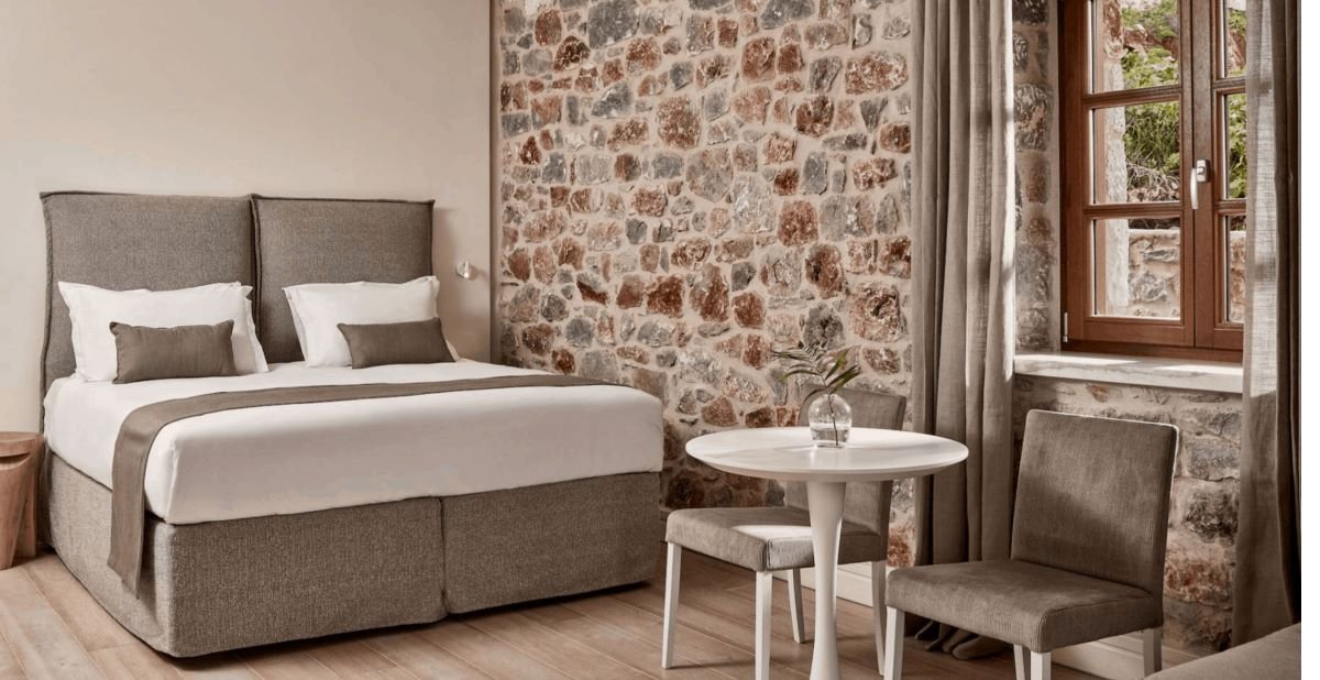 roomImage