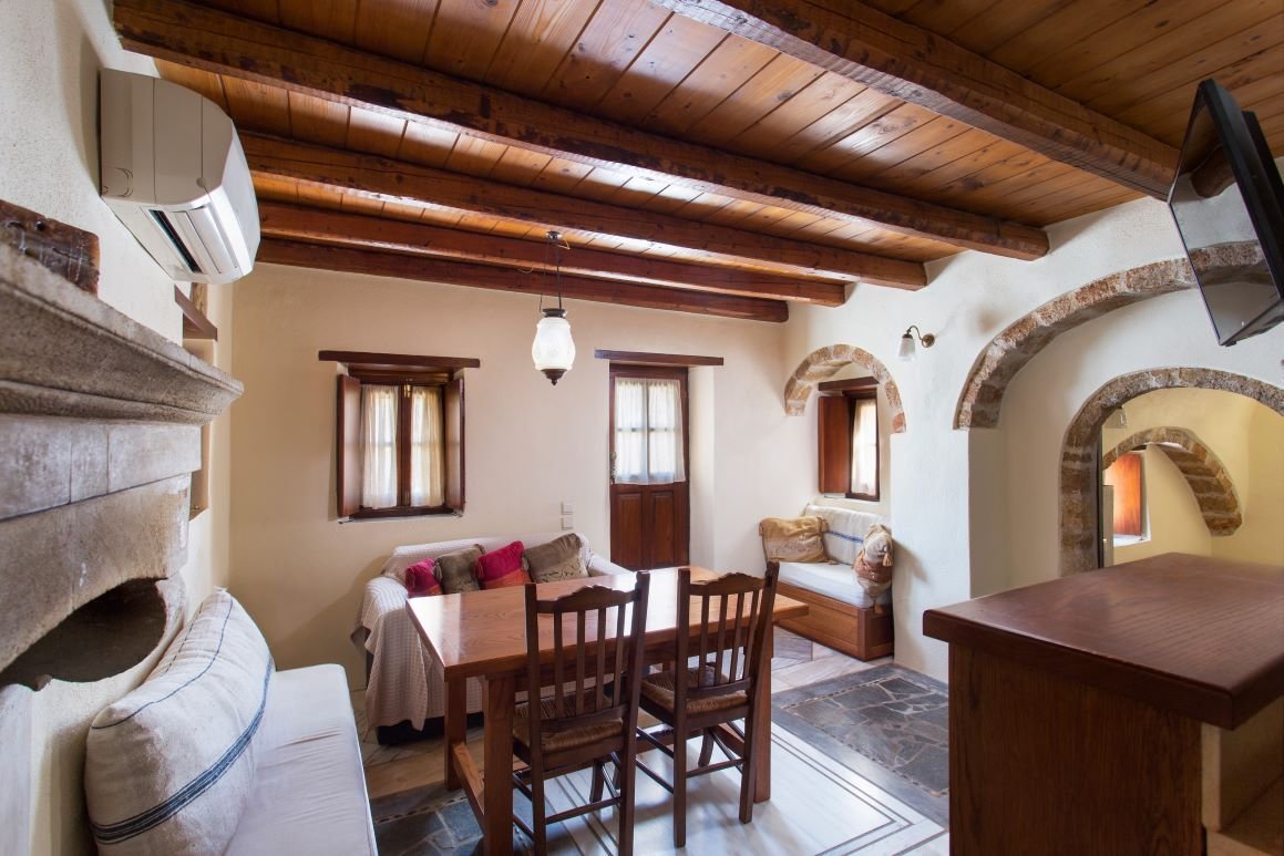 roomImage