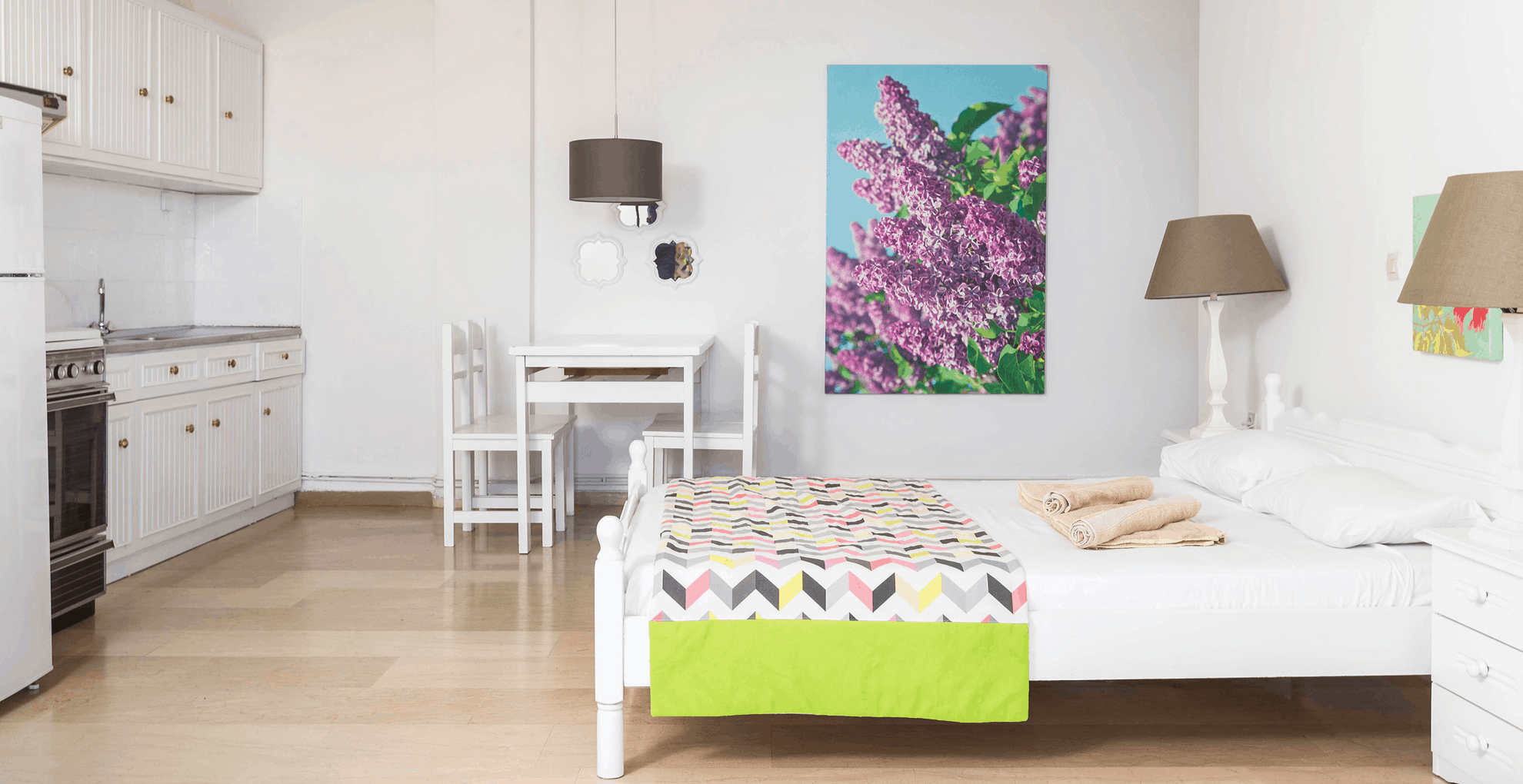 roomImage