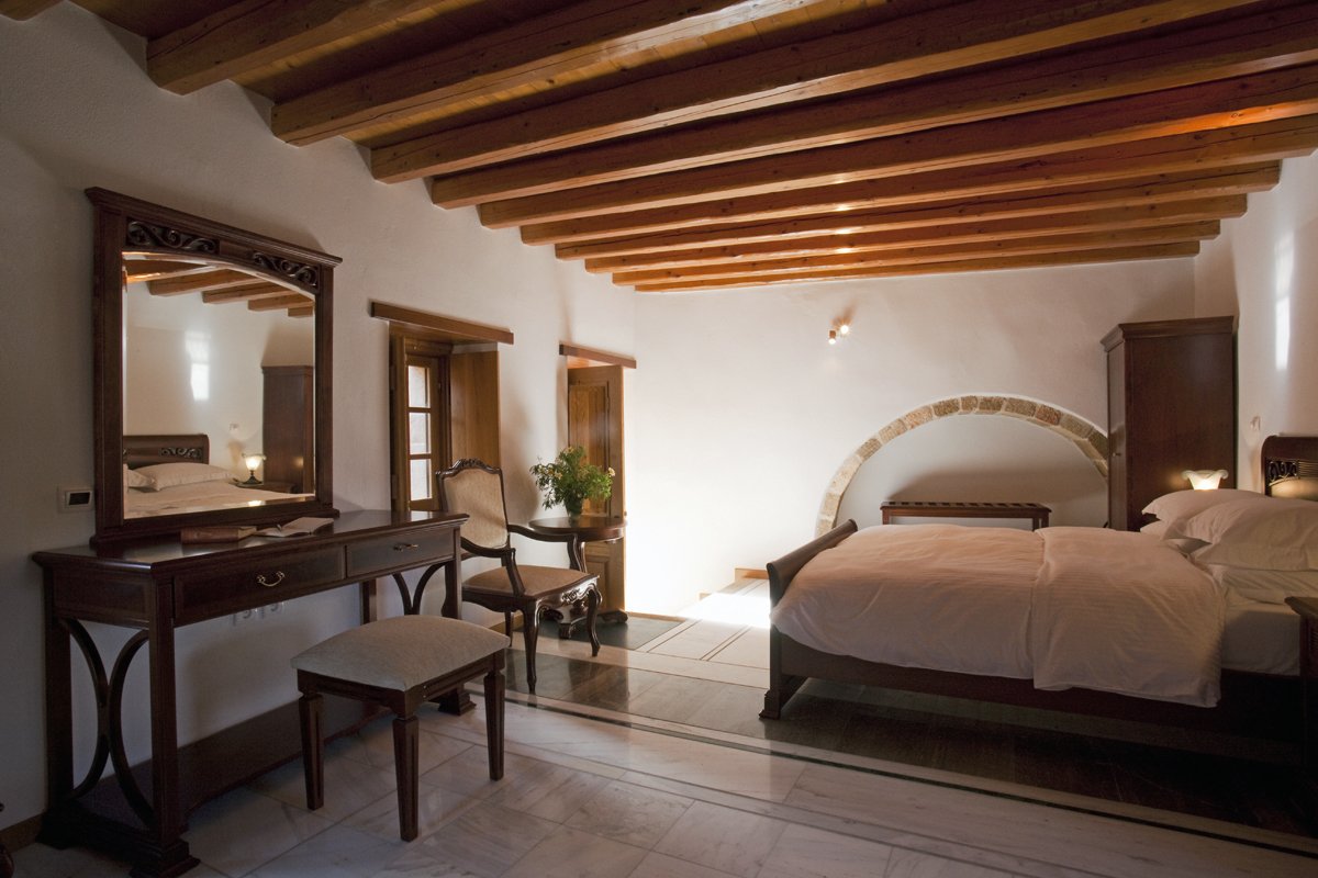 roomImage