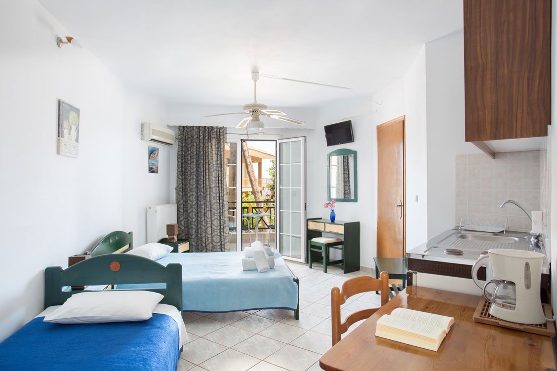 roomImage