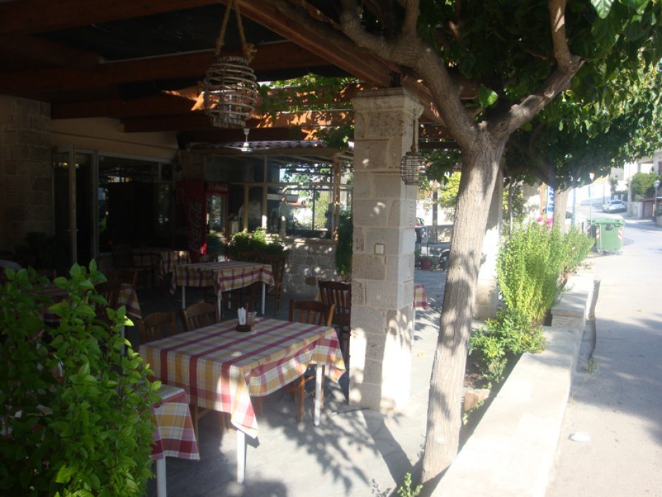 Taverna ‘Tassos’, Ancient Corinth| All About Peloponnisos